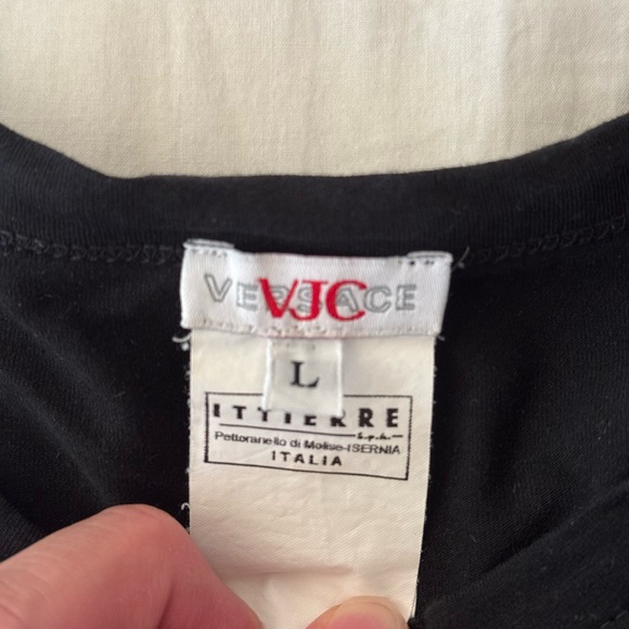 Vintage Versace tee - Picture 3 of 4